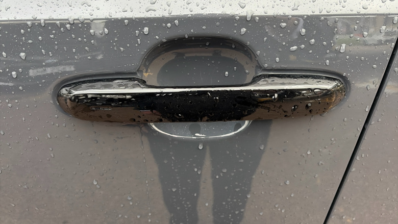 Toyota Land Cruiser 2.8 D-4D 204 Invincible 5dr Auto [7 Seat] Diesel Station Wagon